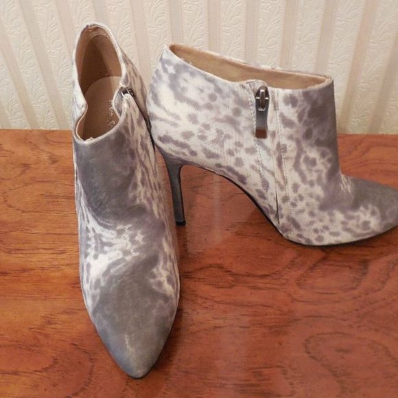 Zoe – Elegant Orthopedic Ankle Boots for Every Day